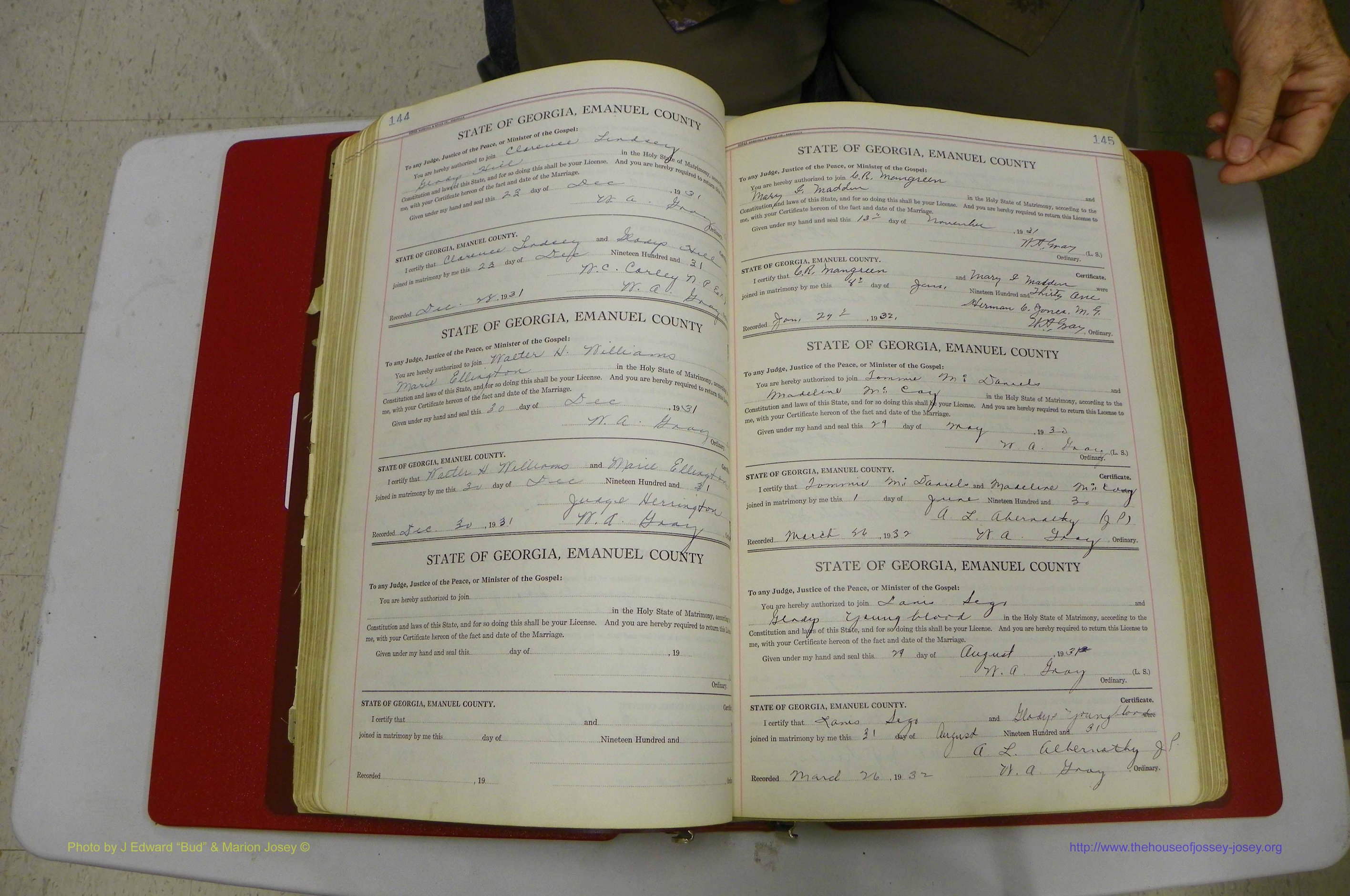 Emanuel Co, GA, Marriages Book G, 1928 - 1940, White, P 144-145.JPG