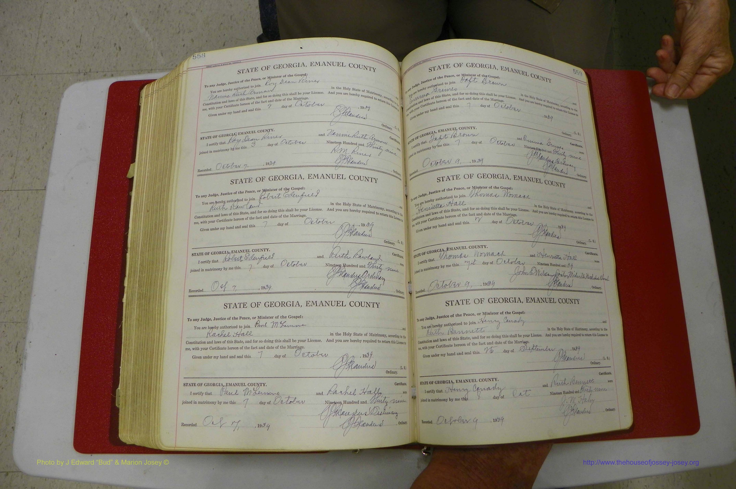 Emanuel Co, GA, Marriages Book G, 1928 - 1940, White, P 558-559.JPG
