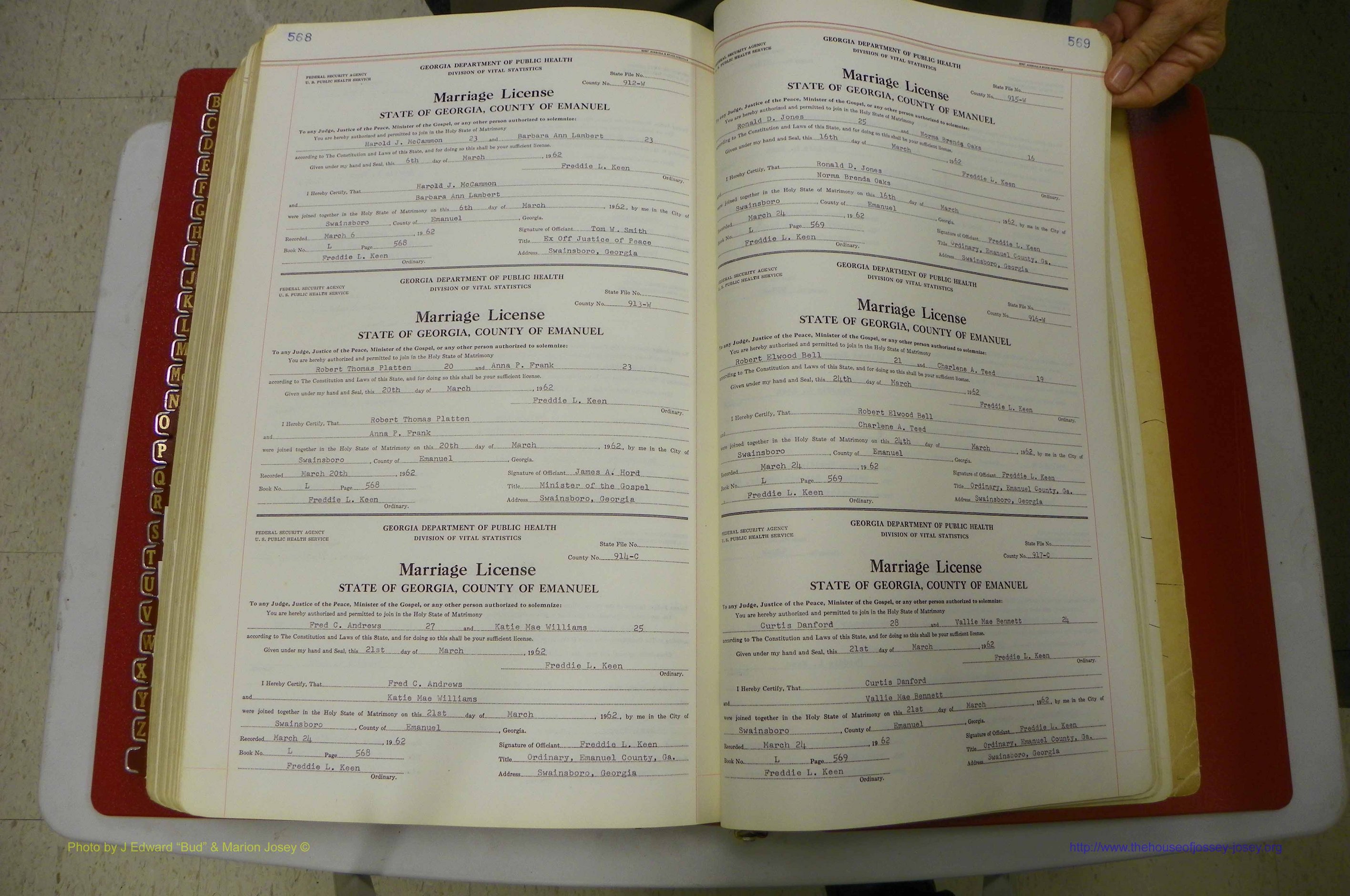 Emanuel Co, GA, Marriages Book L, 1952 - 1962, P 568-569.JPG