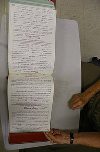 Emanuel Co, GA, Marriages Book O, 1979 - 1980, P 562-563.JPG