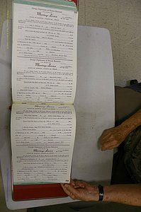 Emanuel Co, GA, Marriages Book O, 1979 - 1980, P 568-569.JPG