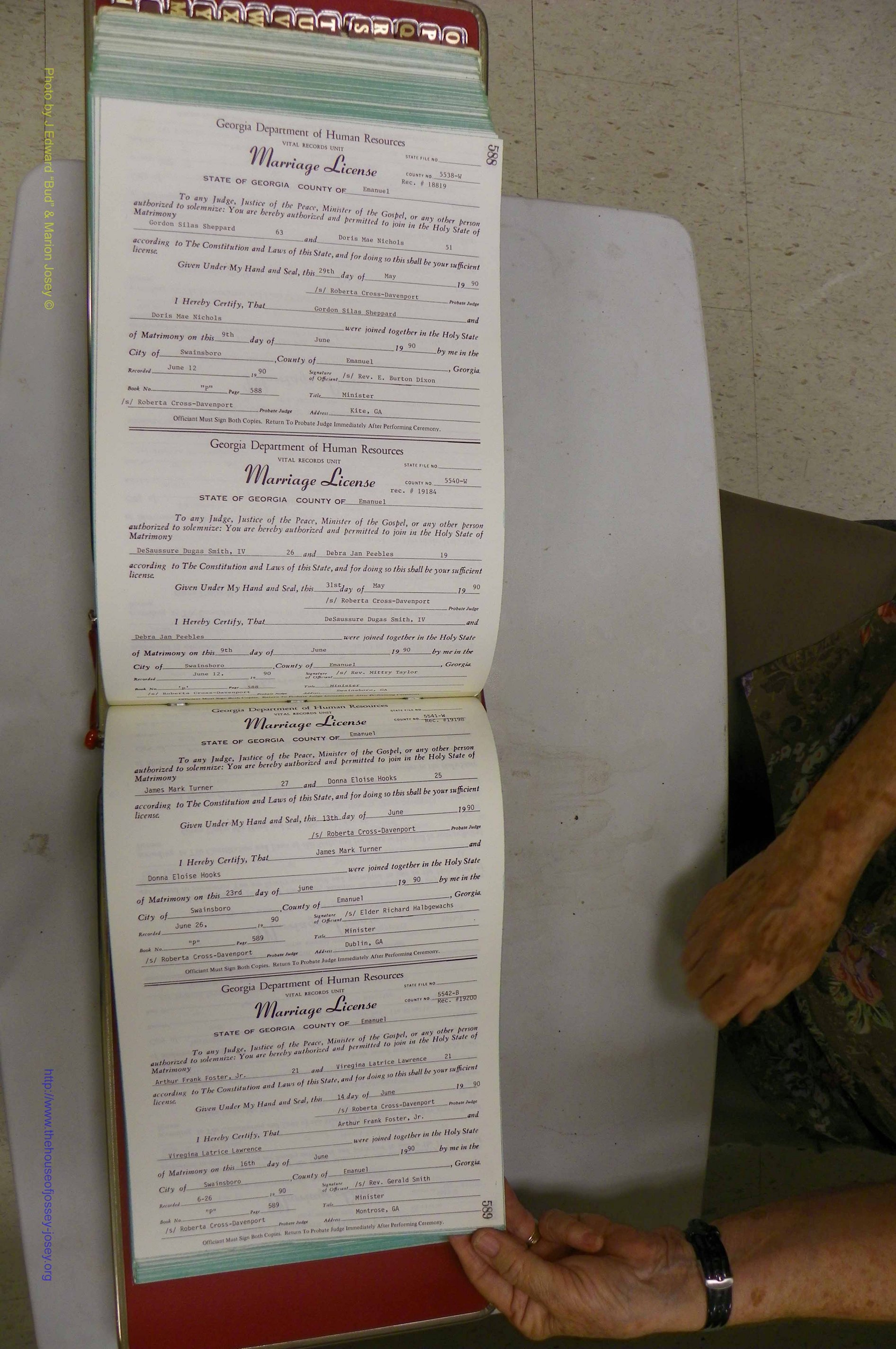 Emanuel Co, GA, Marriages Book P, 1984 - 1990, P 588-589.JPG