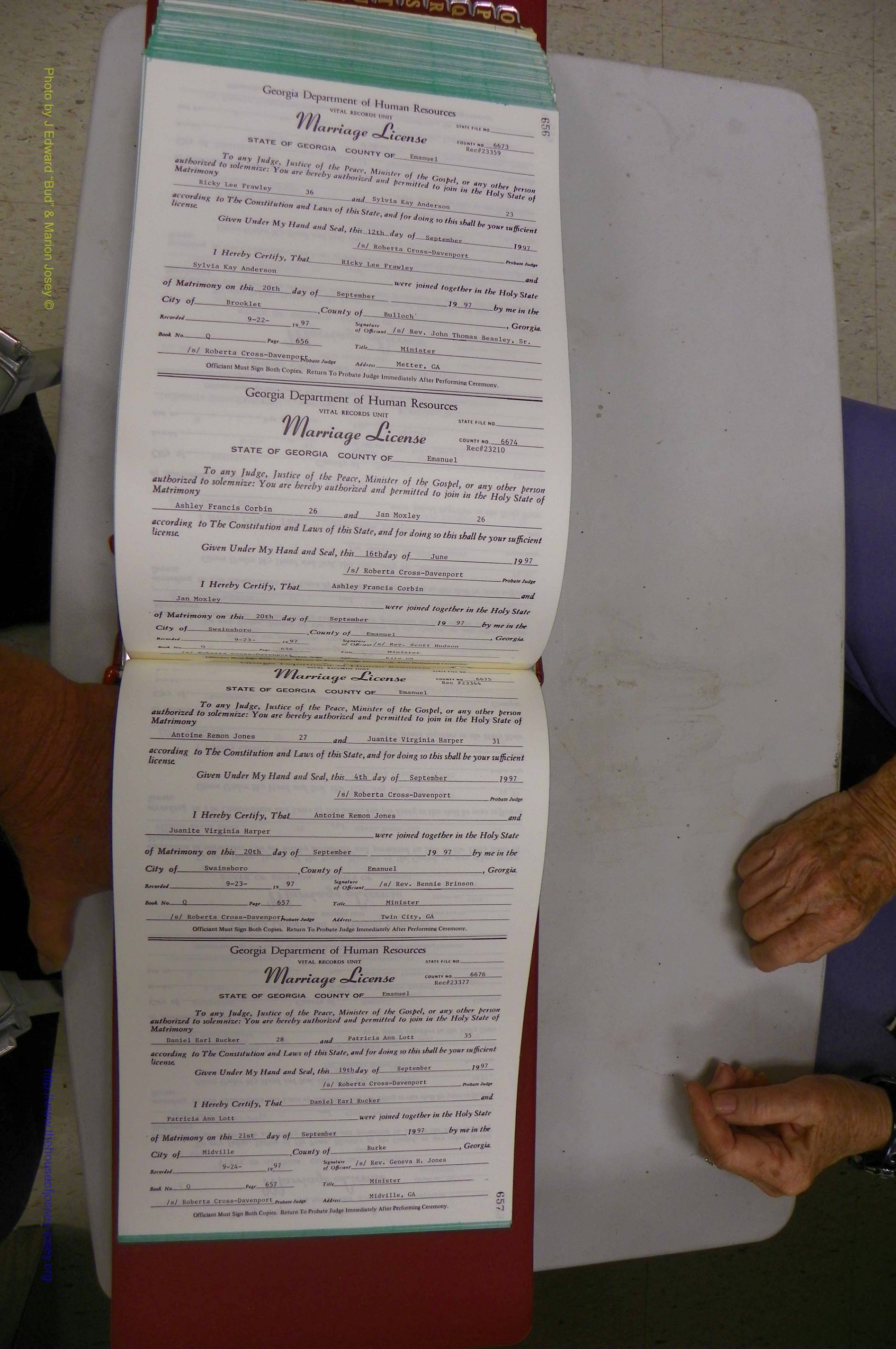 Emanuel Co, GA, Marriages Book Q, 1990 - 1998, P 656-657.JPG