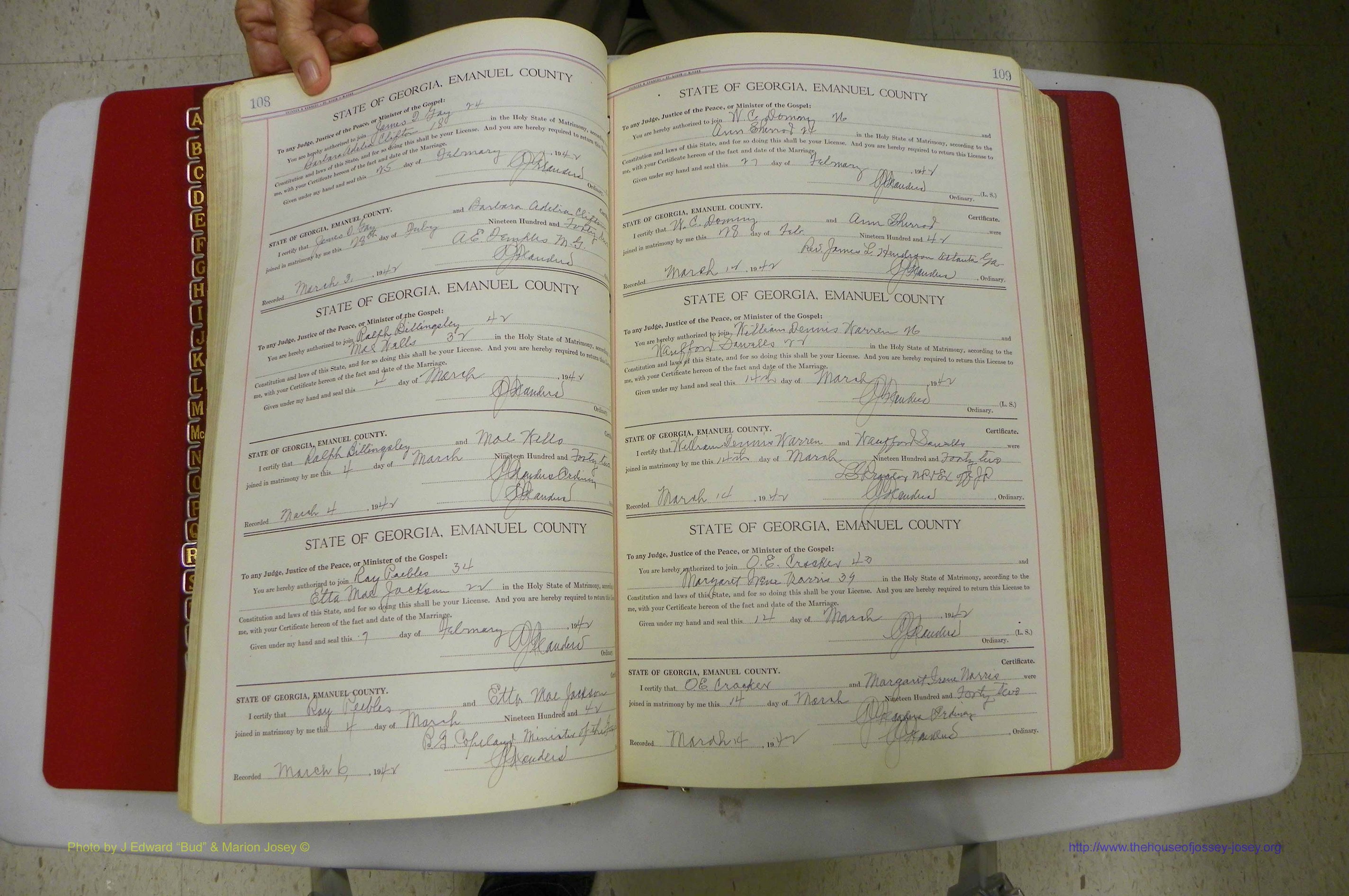 Emanuel Co, Ga, Marriages Book I, 1940 - 1949, White, P 108-109.JPG
