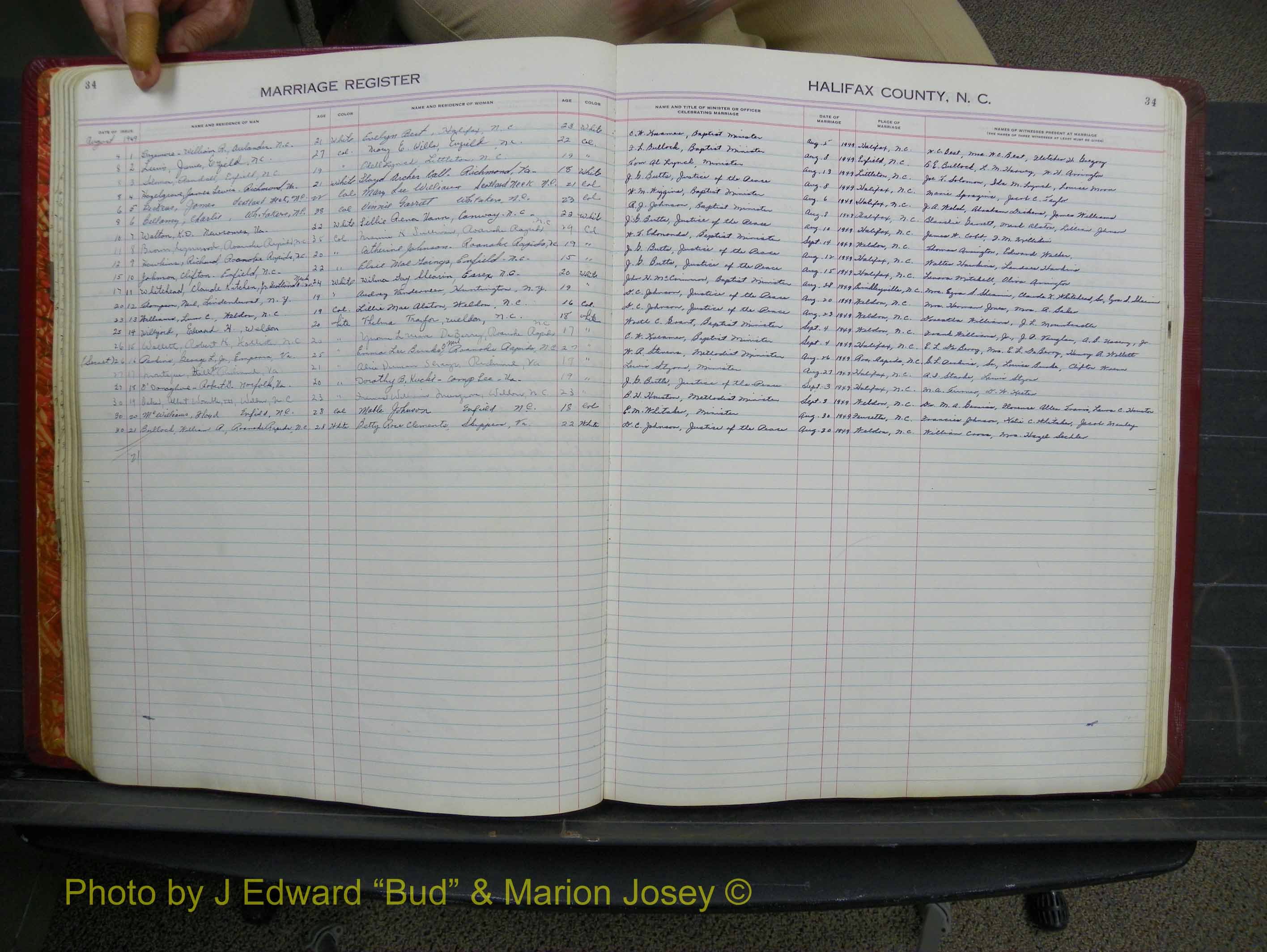 Halifax Marriage Book 12, 1939-1946 P 034.JPG