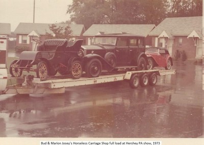 Full load in Hershey PA, 1973.jpg