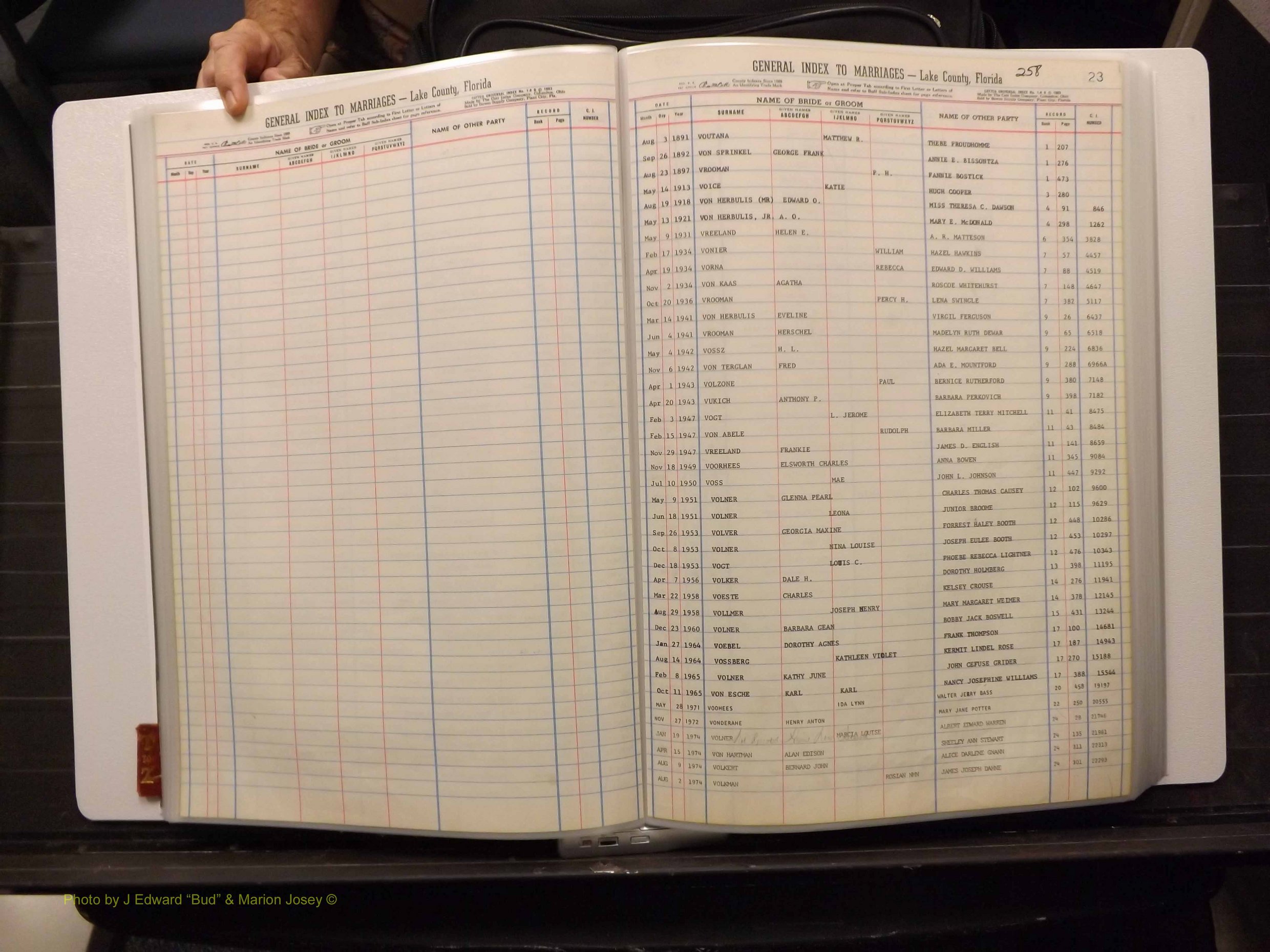 Lake Co, FL Marriage Index T-Z, 1889-1986 (134).JPG