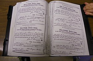 Laurens Co, GA, Marriages 1870 - 1879, P 326-327.JPG