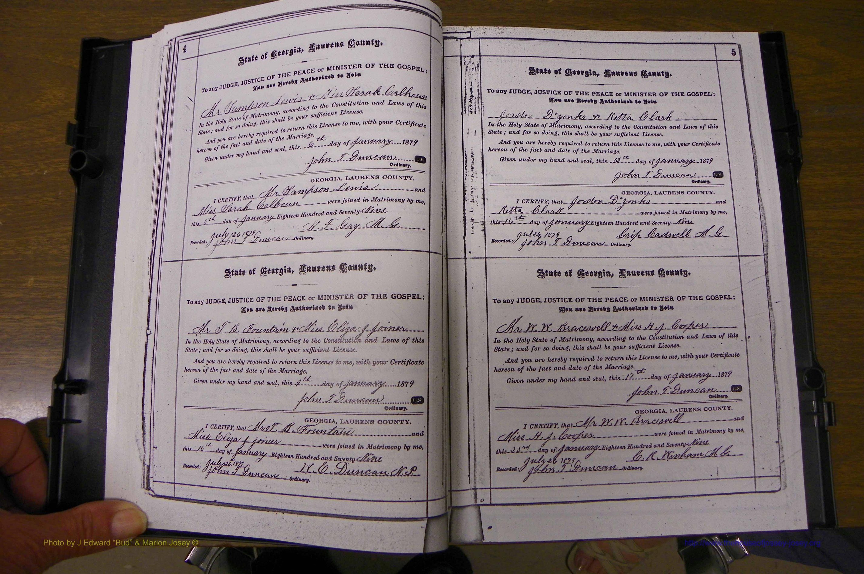 Laurens Co, GA, Marriages 1879 - 1886, P 004-005.JPG