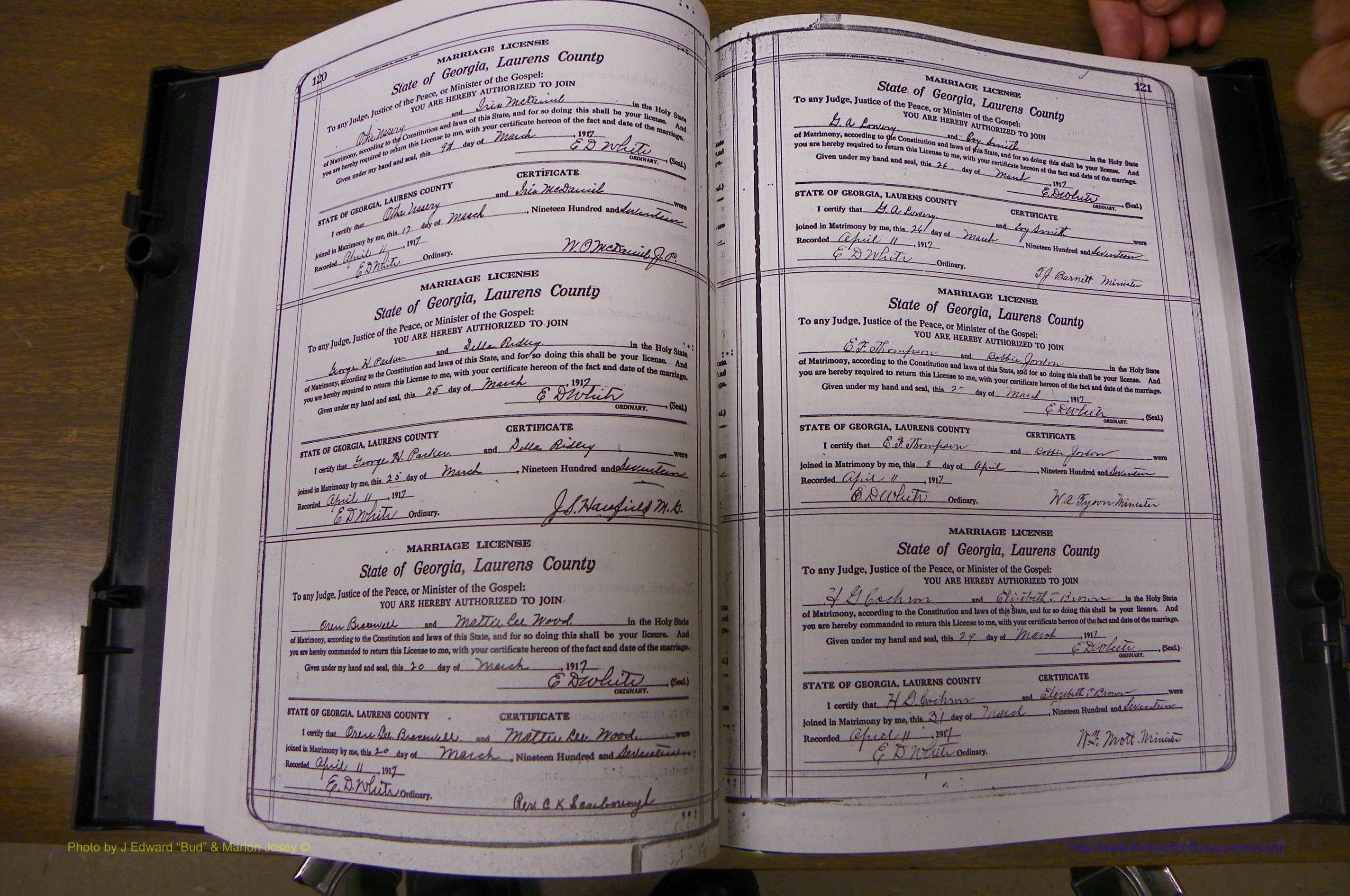 Laurens Co, GA, Marriages Book P, 1915 - 1924, White, P 120-121.JPG
