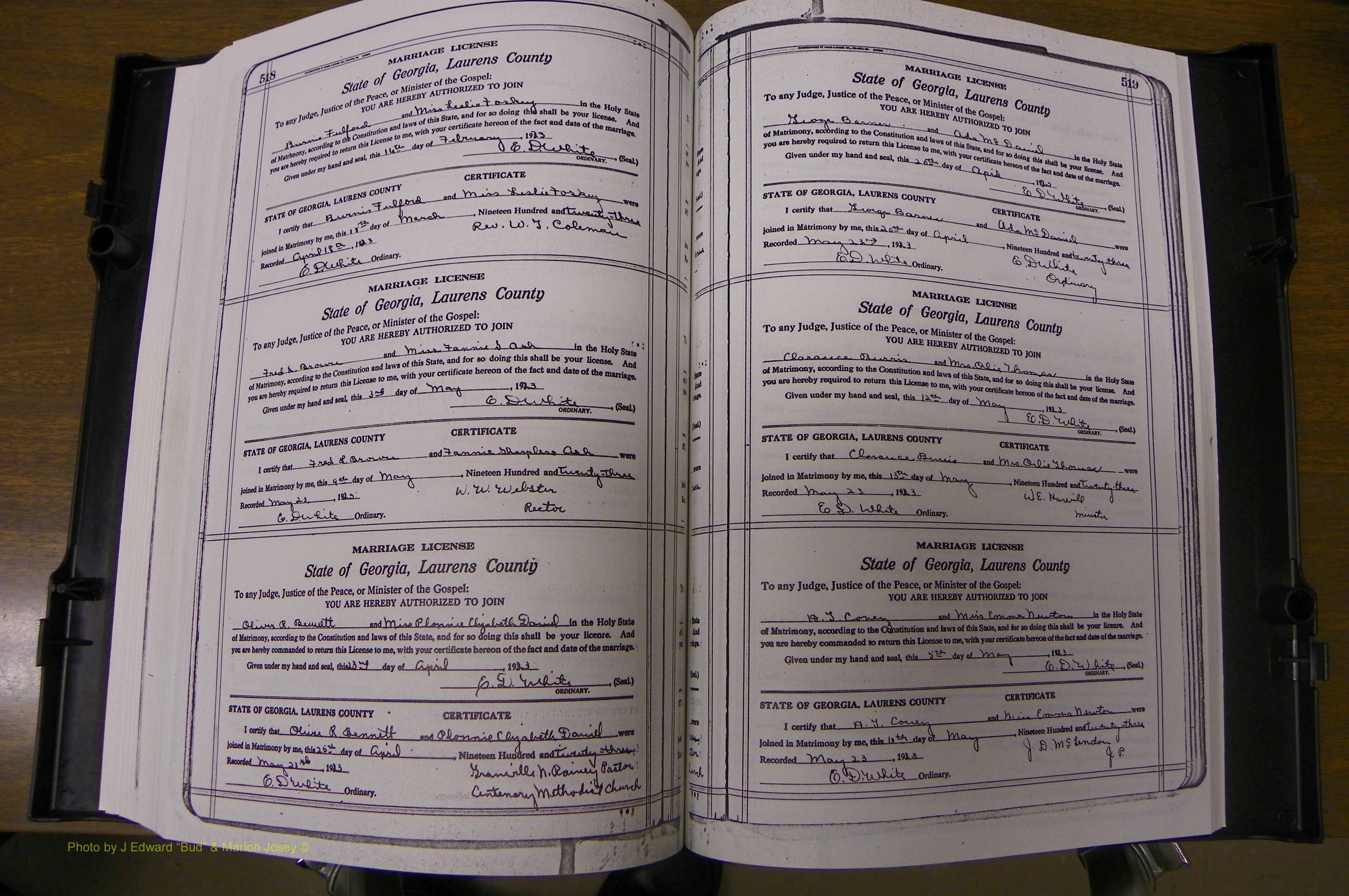 Laurens Co, GA, Marriages Book P, 1915 - 1924, White, P 518-519.JPG