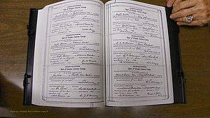 Laurens Co, GA, Marriages Book U, 1934 - 1944, White, P 562-563.JPG