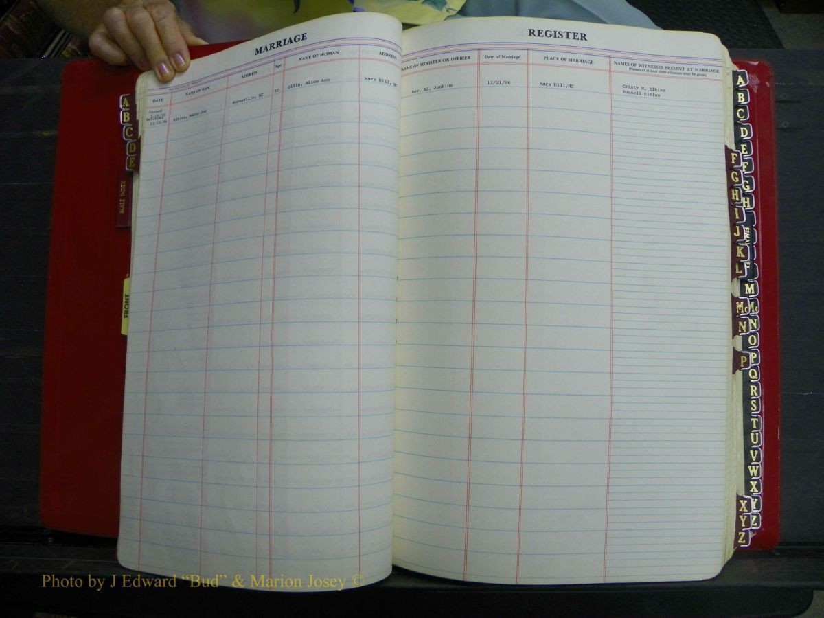 Madison Marriages, 1980-1999 033.JPG