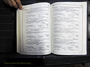 Monroe Co, GA, Marriages, Book J2, 1938-1952 pg 518-519.JPG