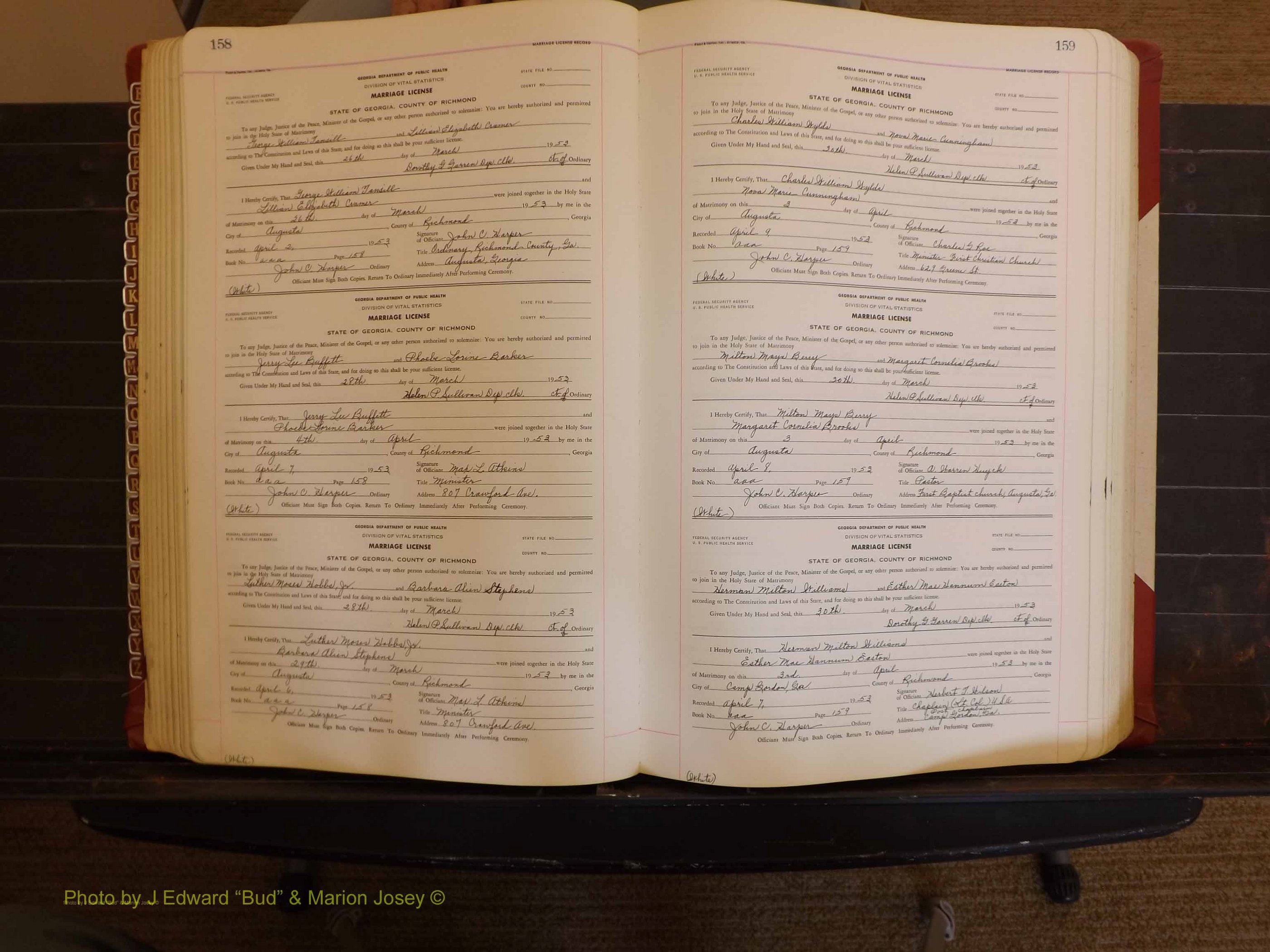 Richmond Marriages, AAA, 1952-1953 P 158-159.JPG