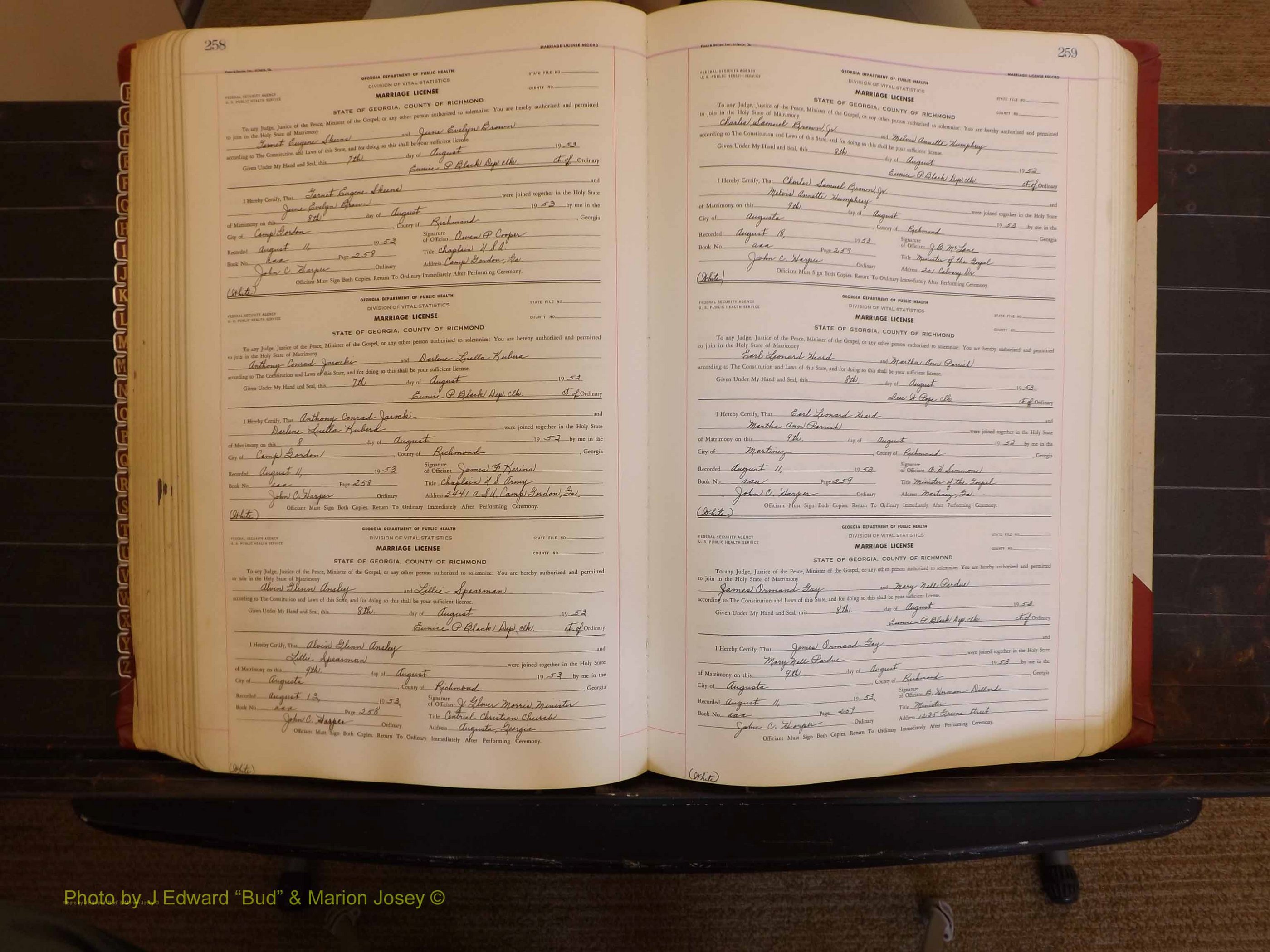 Richmond Marriages, AAA, 1952-1953 P 258-259.JPG