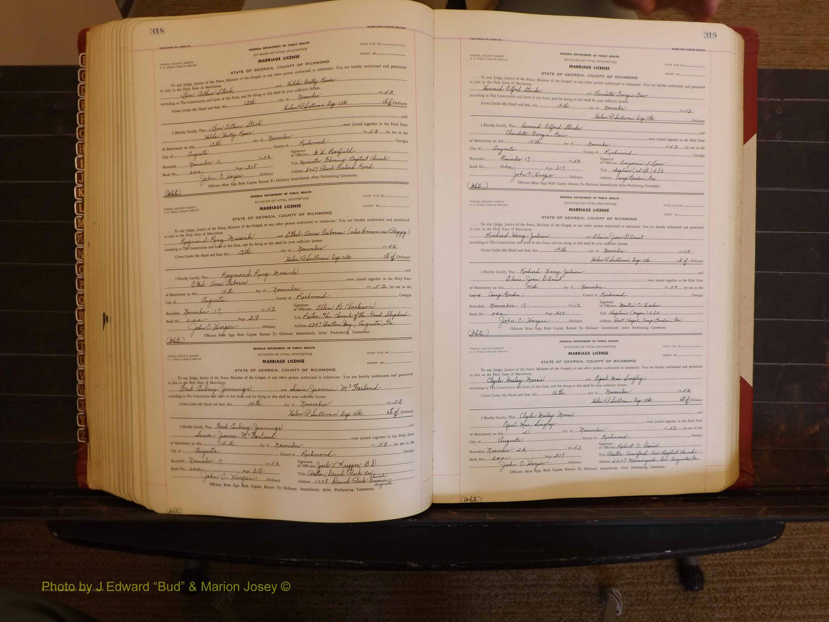 Richmond Marriages, AAA, 1952-1953 P 318-319.JPG