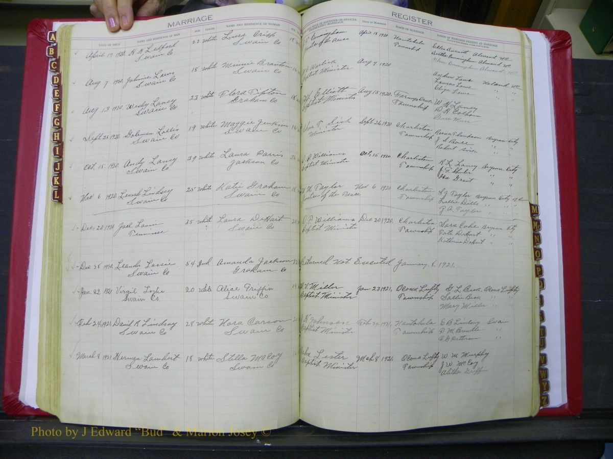 Swain Marriages, 1871- 348.JPG