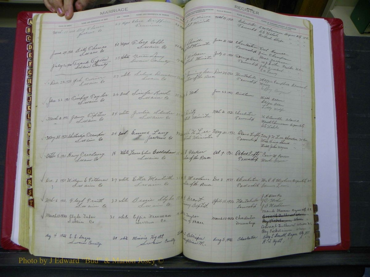 Swain Marriages, 1871- 376.JPG