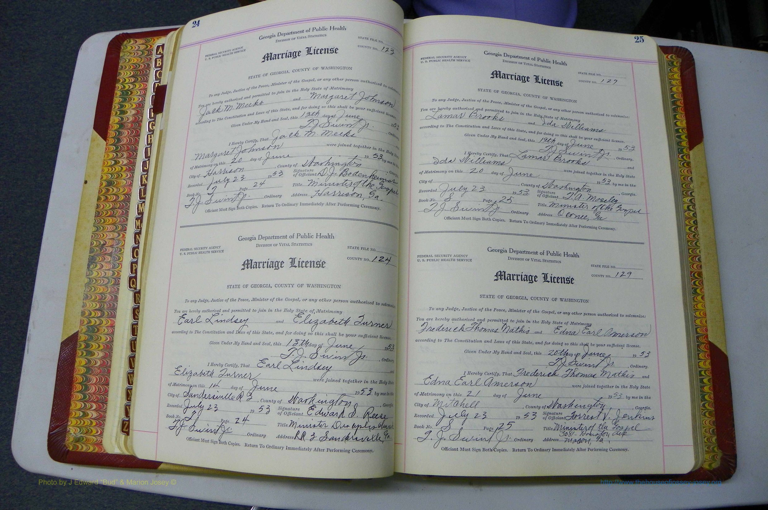 Was GA, Mar. Book S, 1952 - 1966, White, P 024-025.JPG
