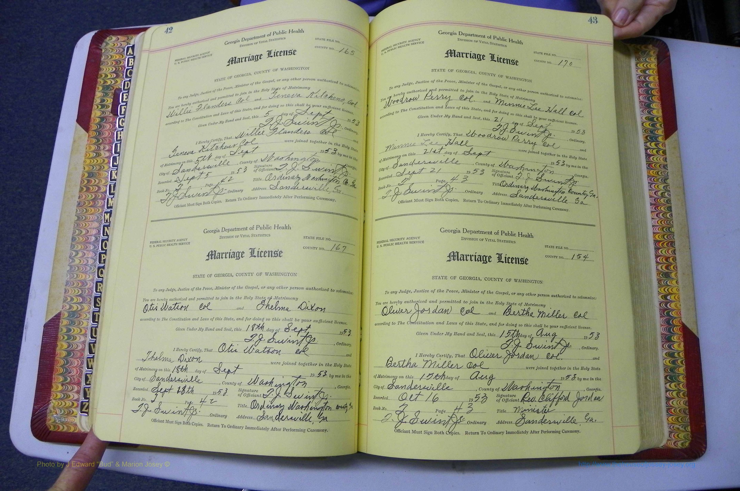 Was GA, Mar. Book T, 1952 - 1962, Col, P 042-043.JPG