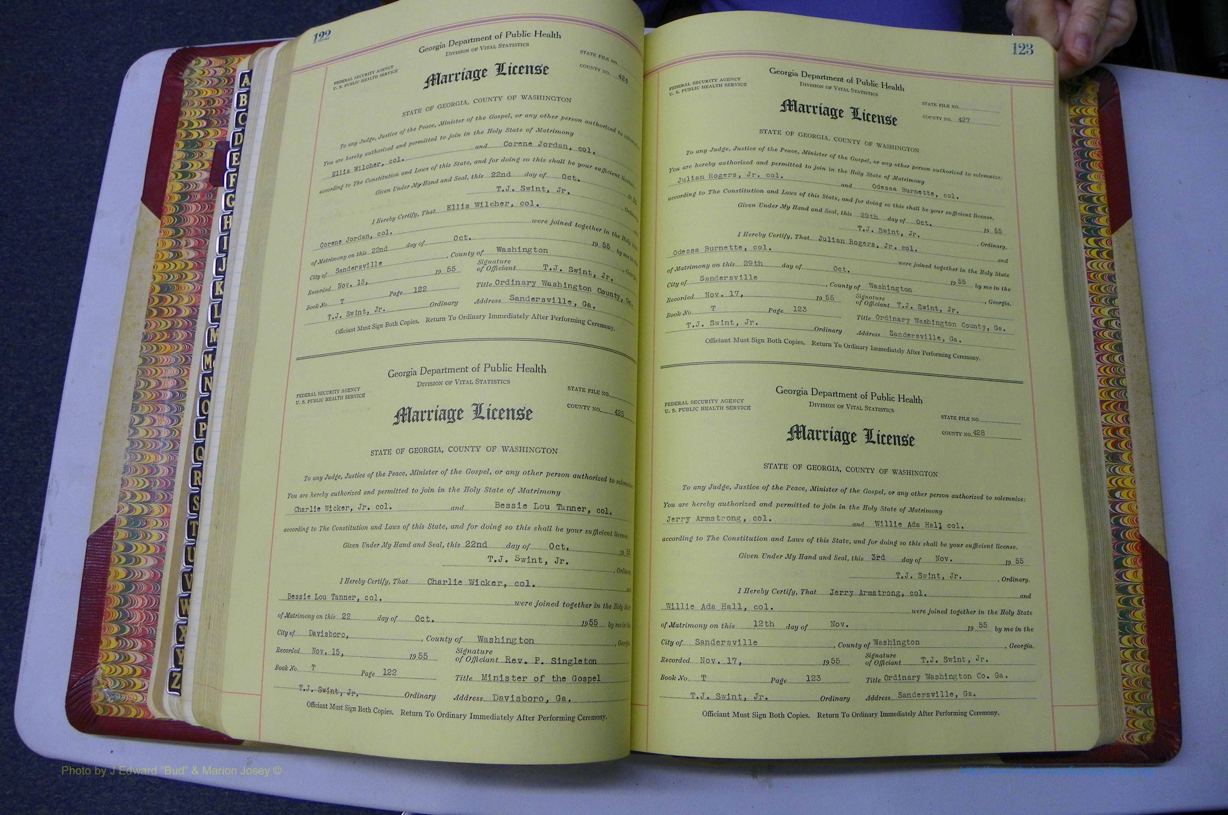Was GA, Mar. Book T, 1952 - 1962, Col, P 122-123.JPG