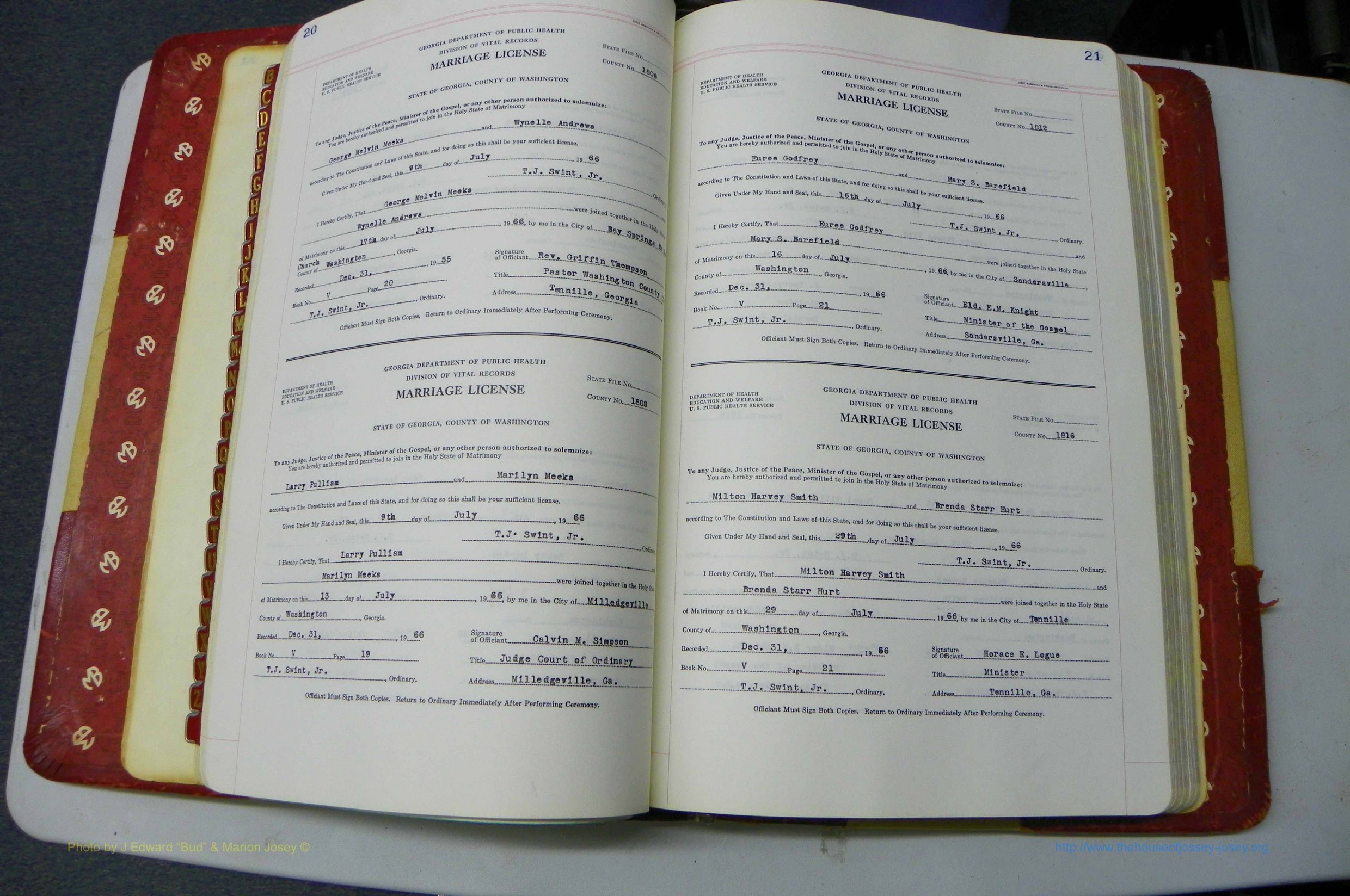 Was GA, Mar. Book V, 1966 - 1975, White, P 020-021.JPG