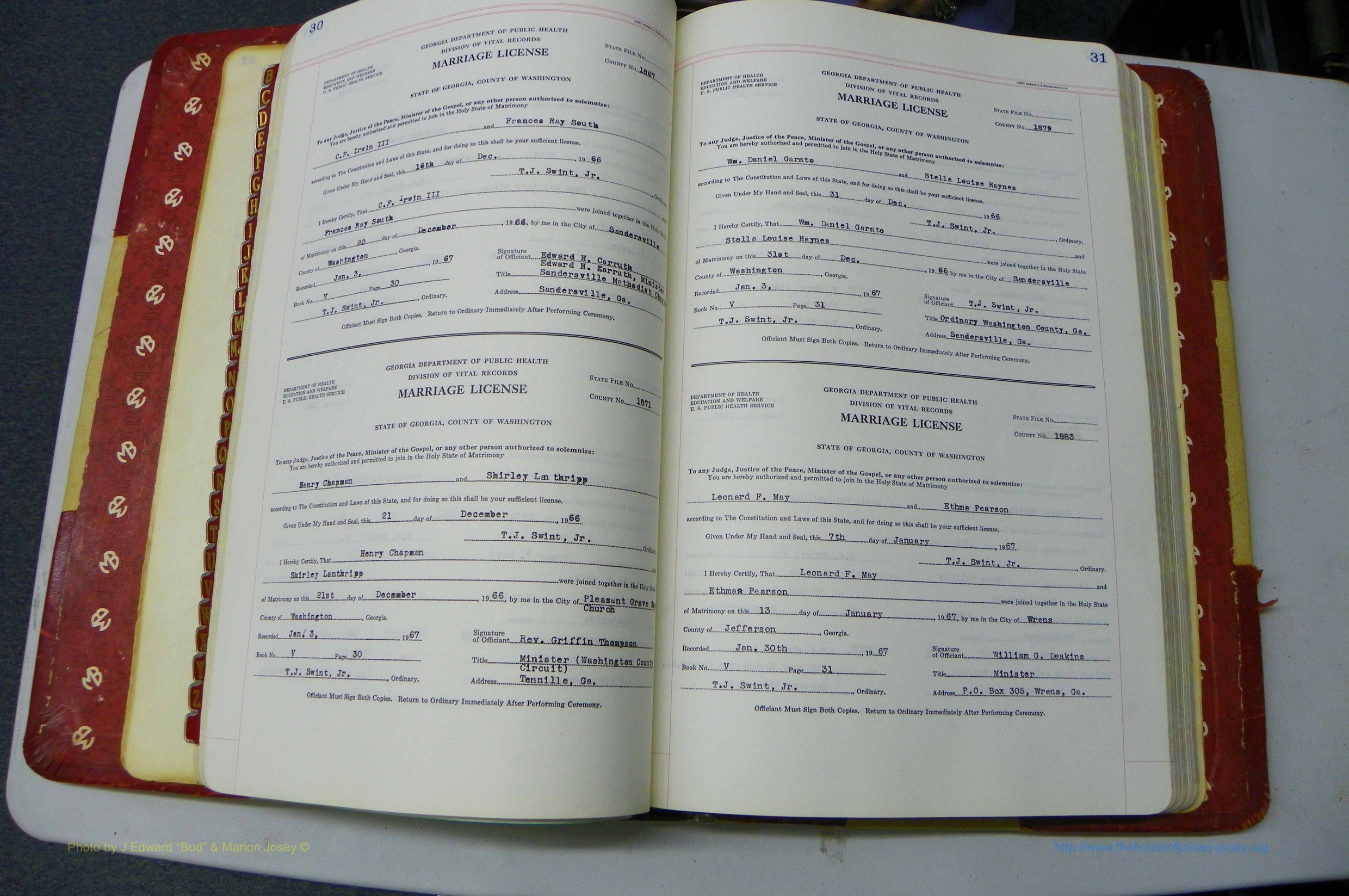 Was GA, Mar. Book V, 1966 - 1975, White, P 030-031.JPG
